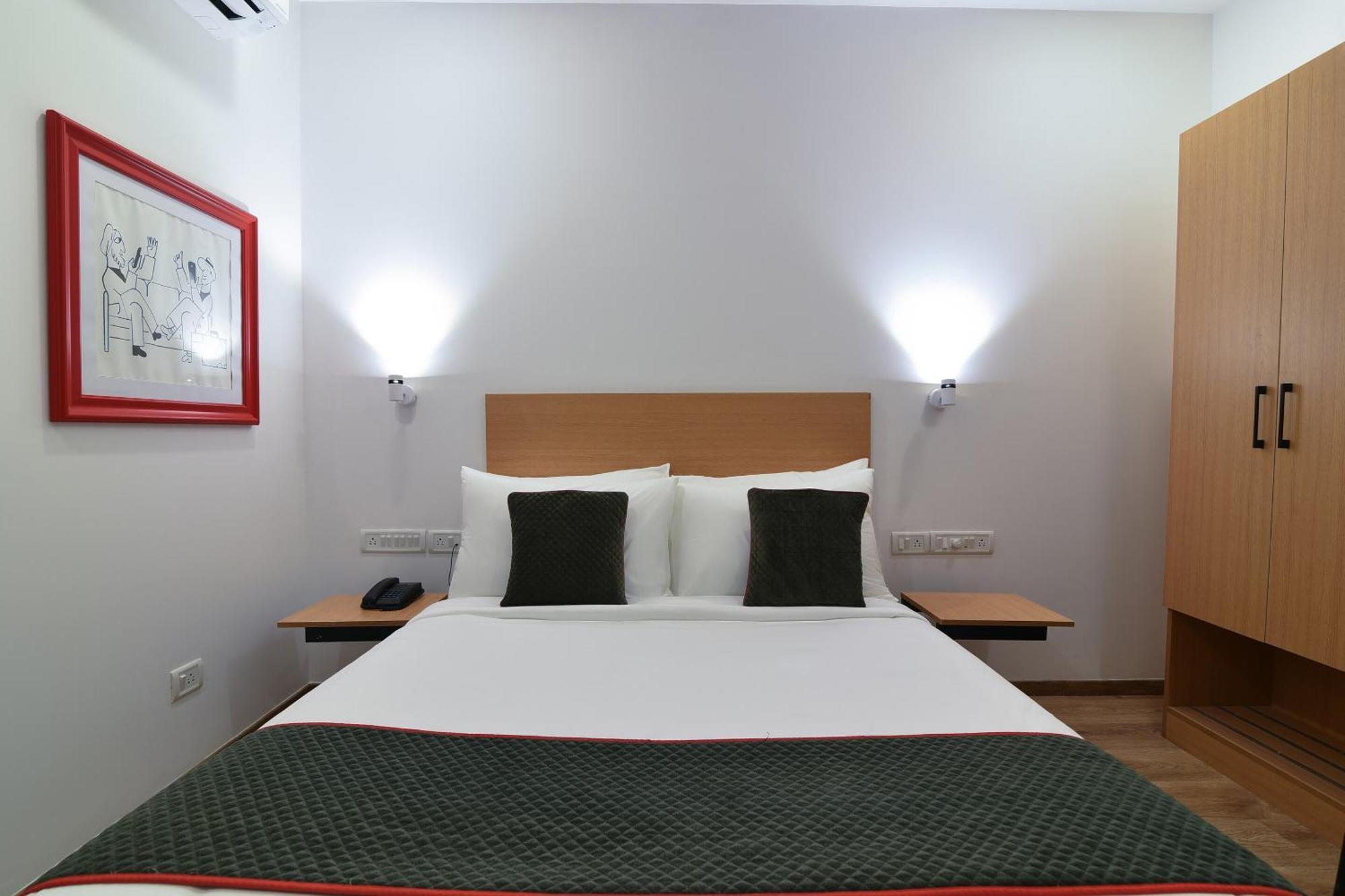 Super Townhouse Spruce Hotels Bellandur Bangalore Eksteriør bilde